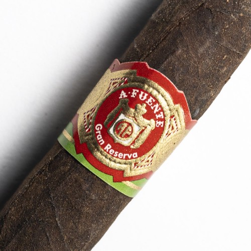 Arturo Fuente Exquisitos Cigar - 1 Single